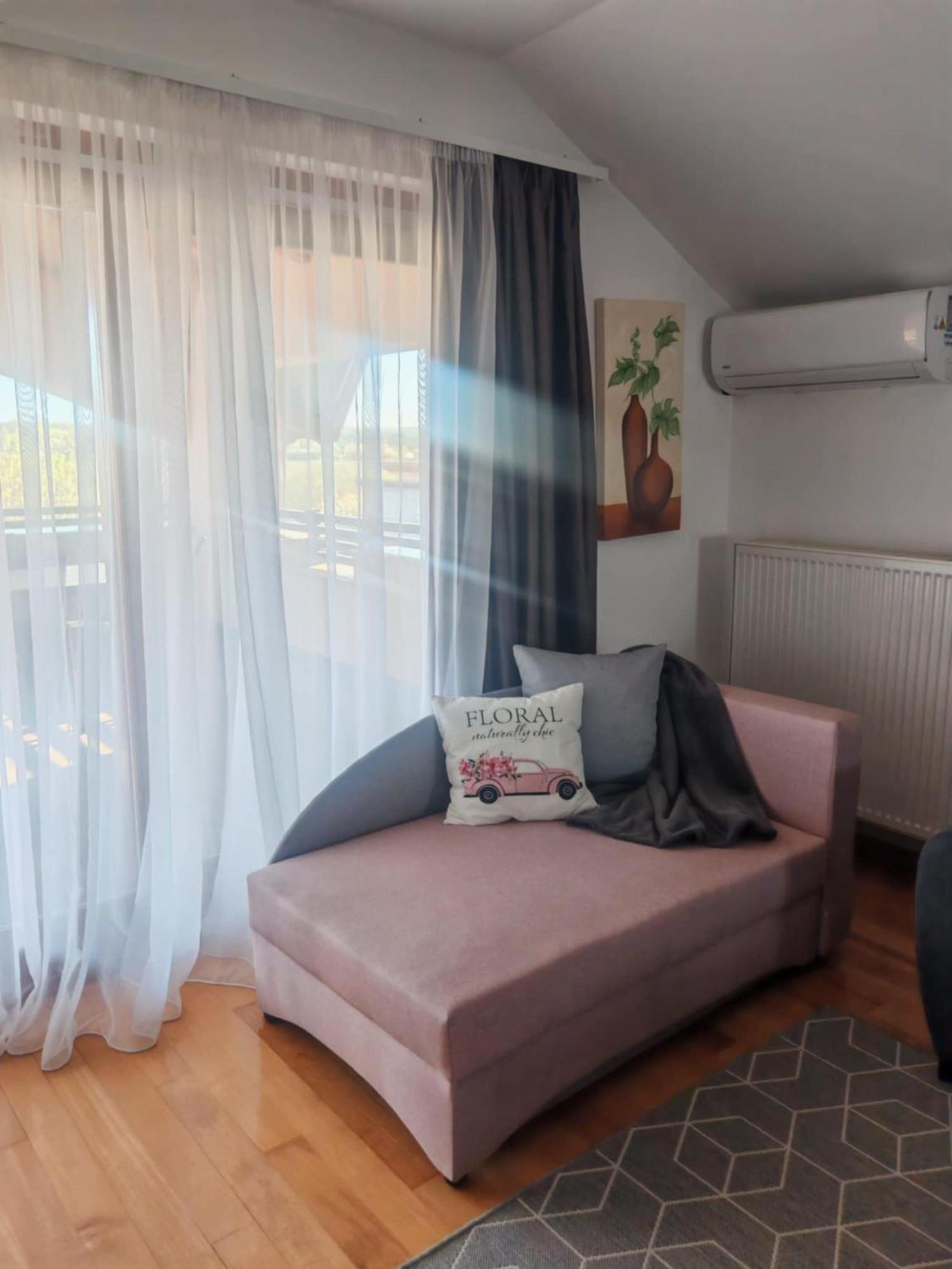 Apartman Kristian Zagreb Airport Велика Горица Екстериор снимка